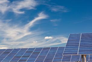 Jak obniżyć rachunki za prąd dzięki energii słonecznej?
